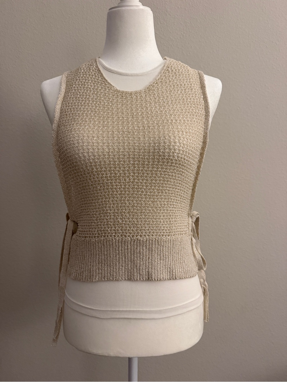 ZARA Metallic Thread Overlay Vest Top – size S - Champagne/Cream – EUC
